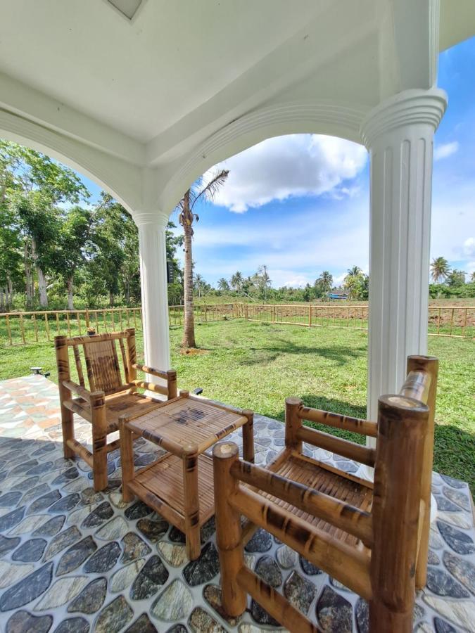 Bed and Breakfast Joe'S Castle Sagbayan Esterno foto