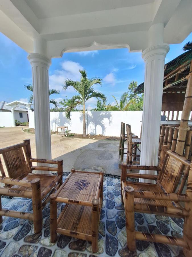 Bed and Breakfast Joe'S Castle Sagbayan Esterno foto