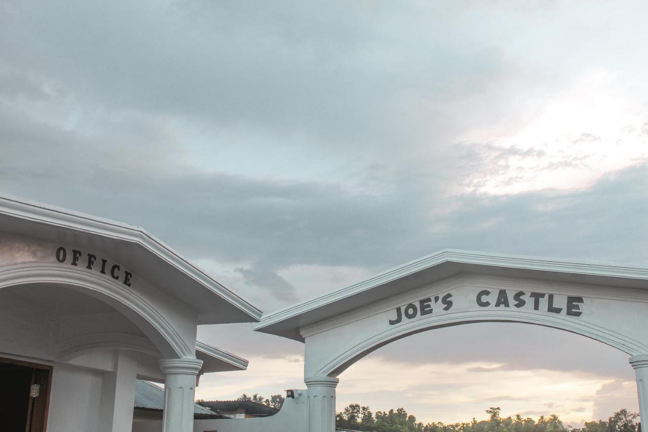 Bed and Breakfast Joe'S Castle Sagbayan Esterno foto